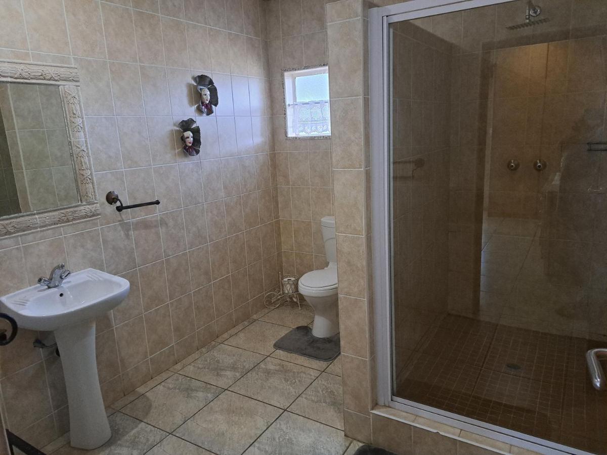 Villa Lin-Zane Vryburg Zewnętrze zdjęcie